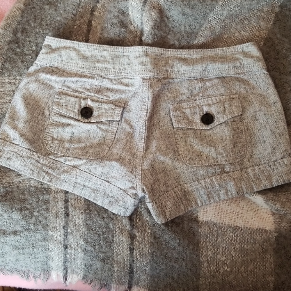 Express gray button front shorts - Picture 2 of 3